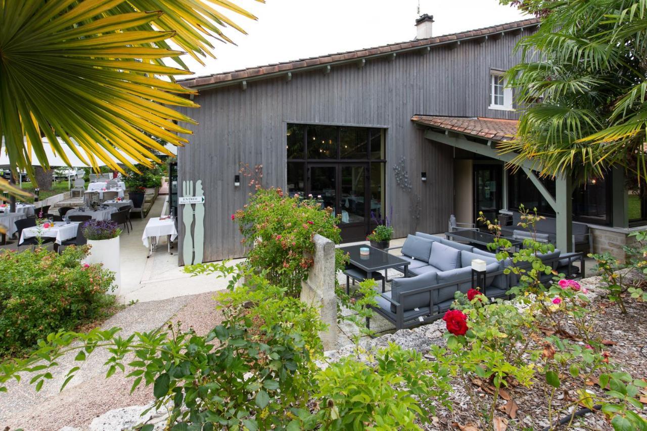 Logis Hotel Restaurant L'Essille Bassac Eksteriør bilde